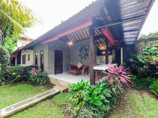 5 Bedrooms Private Pool Villa