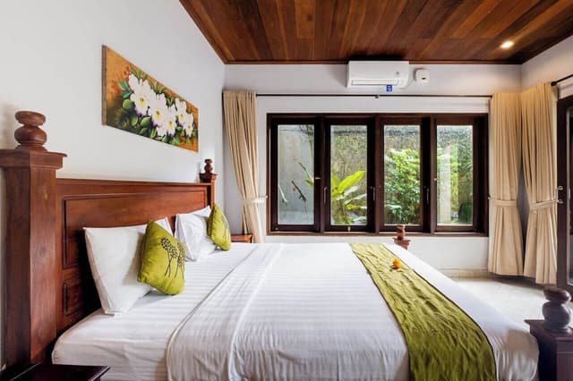 4 Bedrooms Private Pool Villa