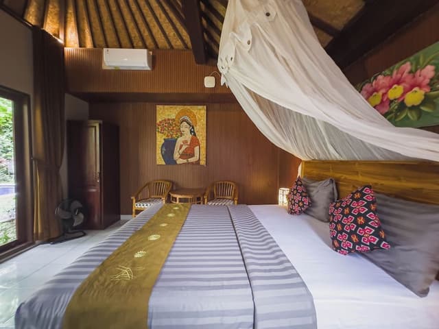 5 Bedrooms Private Pool Villa