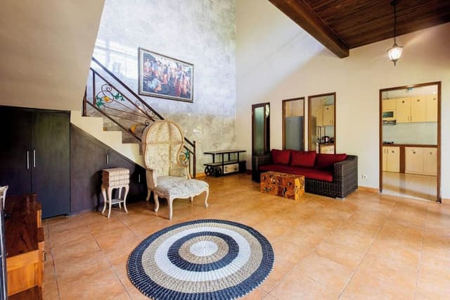 5 Bedrooms Private Pool Villa