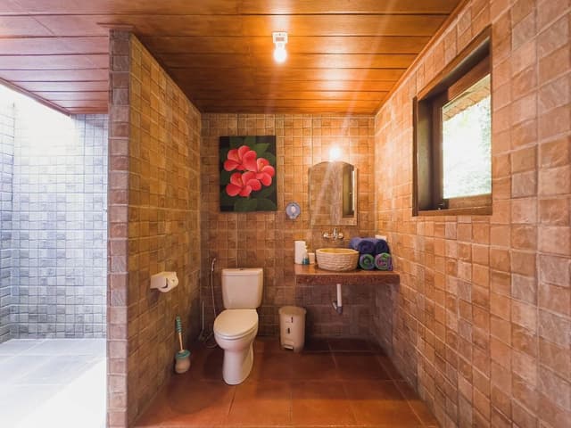 5 Bedrooms Private Pool Villa