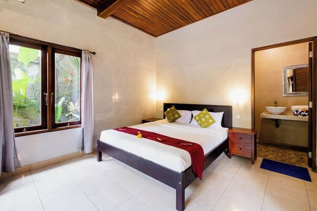 5 Bedrooms Private Pool Villa