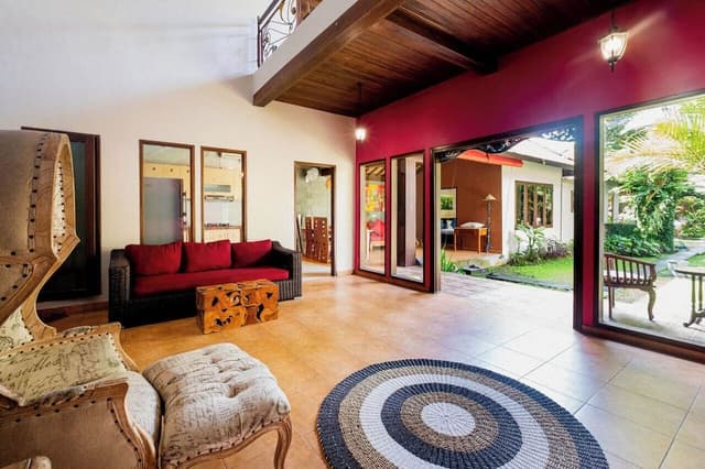 5 Bedrooms Private Pool Villa
