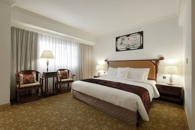 Executive Suite
