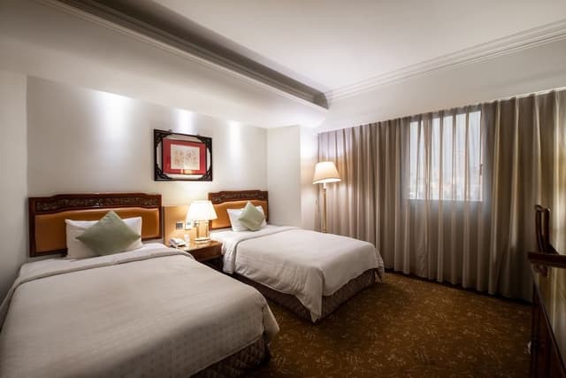 Deluxe Twin Room