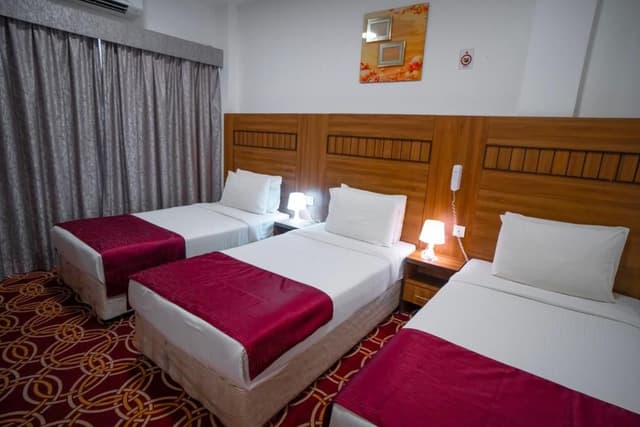 Triple Room