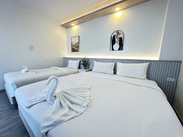 Deluxe Triple Room