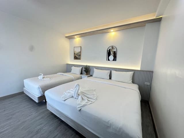 Deluxe Triple Room