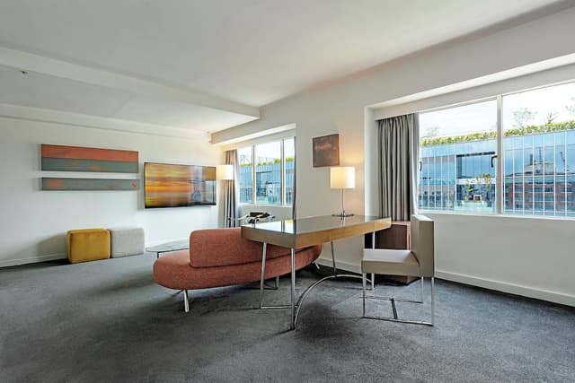 United Suite