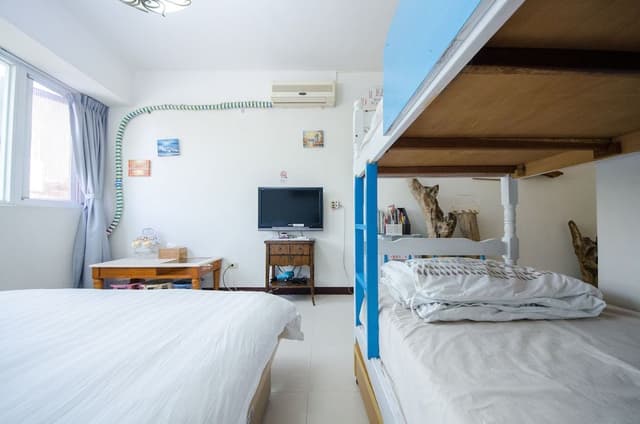 Family Quadruple Room, Hot Tub, Park View