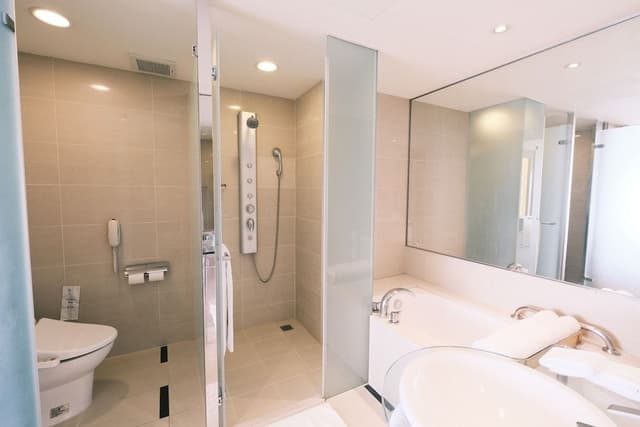 Double Room (Lake View)