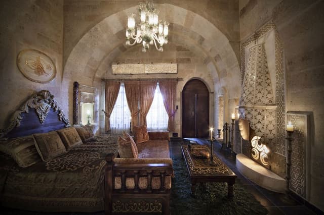 Signature Suite