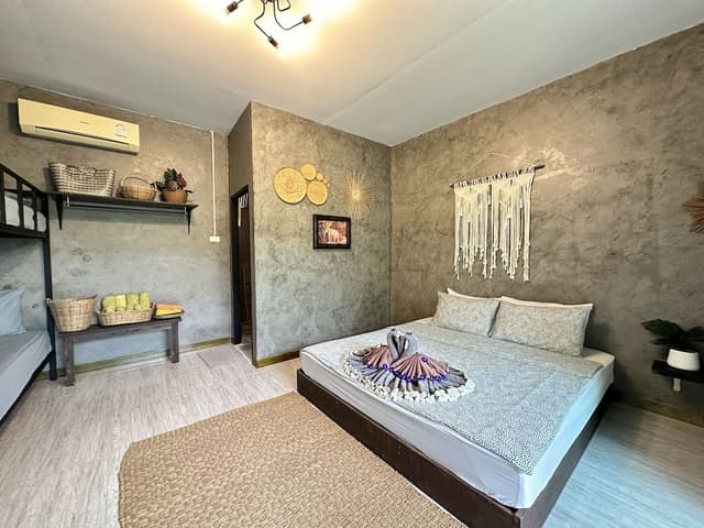 Deluxe Room 4 Pax