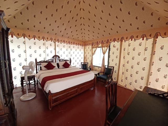 Luxury Room