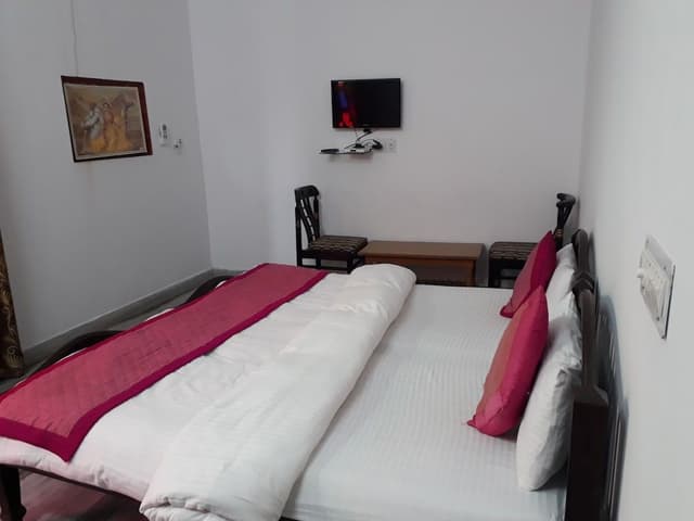 Super Deluxe Room
