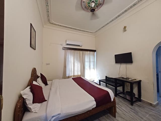 Super Deluxe Room