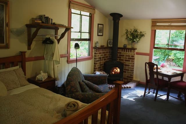 Maids Suite