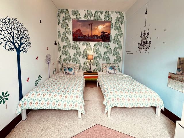 Standard Twin Room