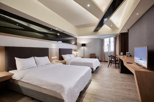 Deluxe Quadruple Room
