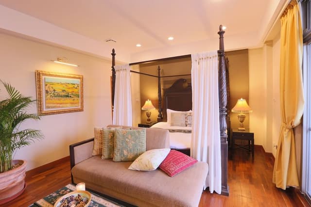 Provence Suite