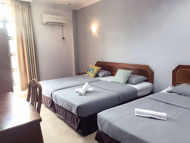 Triple Room, Accessible, Private Bathroom