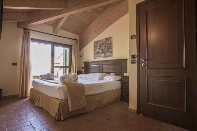 Deluxe Double Room, Jetted Tub (Romantic)
