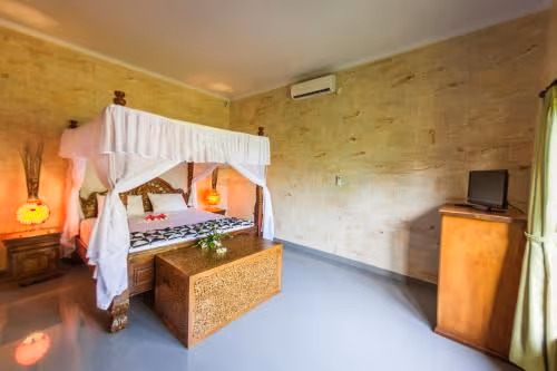 Deluxe Bungalow with Garden View - Double Bed