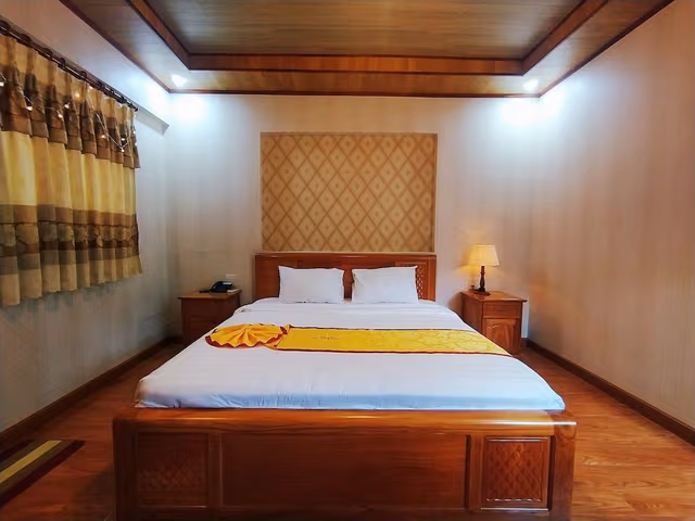 Deluxe Double or Twin Room, 1 Queen Bed, Private Bathroom