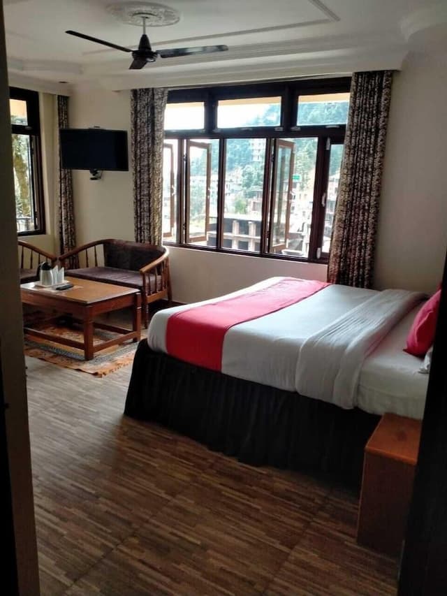 Deluxe Double Room