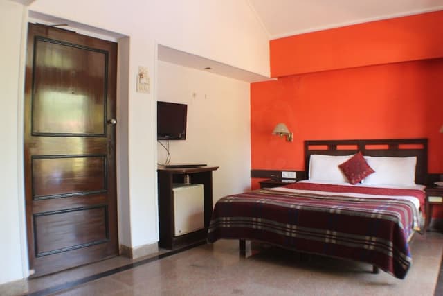 Standard Double or Twin Room, 1 Bedroom, Private Bathroom
