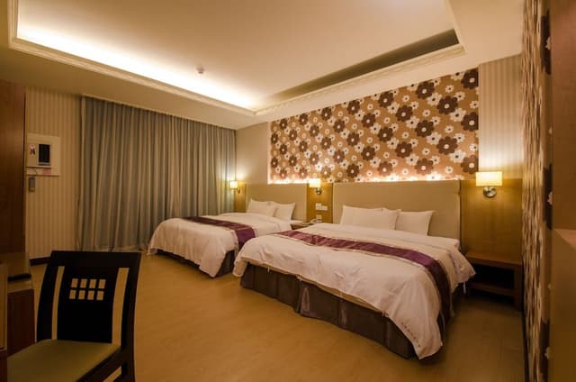 Deluxe Quadruple Room