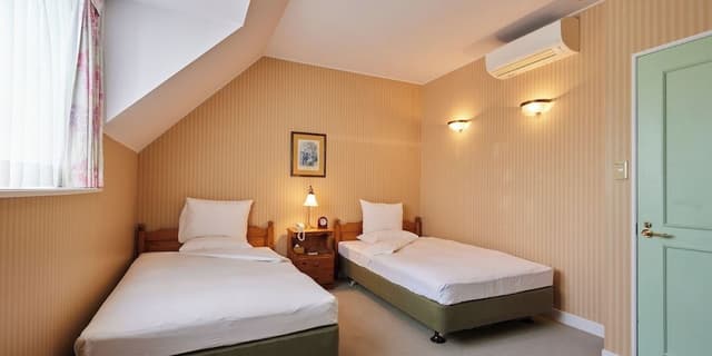 Lakeside Villa[A first-day ticket must be purchased/Next-day free admission], Non Smoking