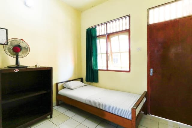 Standard Room with Fan