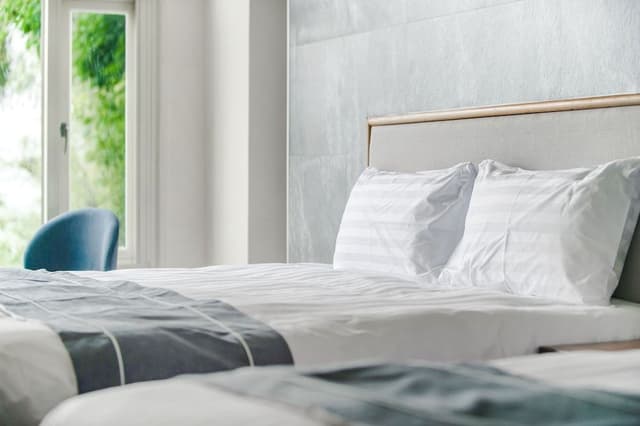 Comfortable Quadruple Room with Lake View