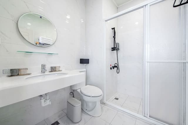 Deluxe Quadruple Room, Lake View