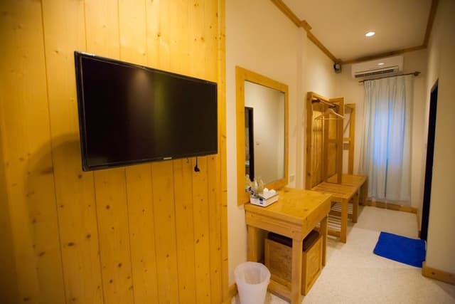 Deluxe Room, 1 King Bed