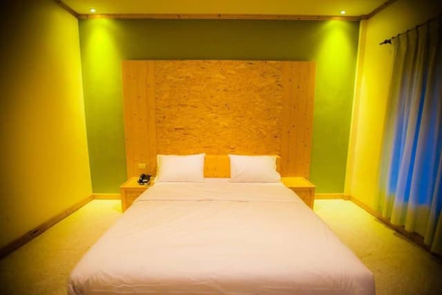 Deluxe Room, 1 King Bed