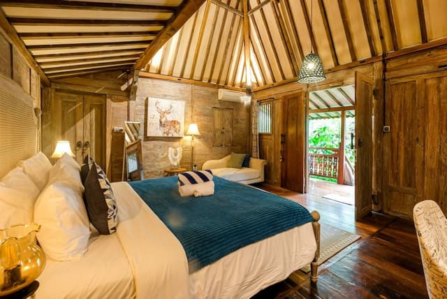 One Bedroom Heritage Villa