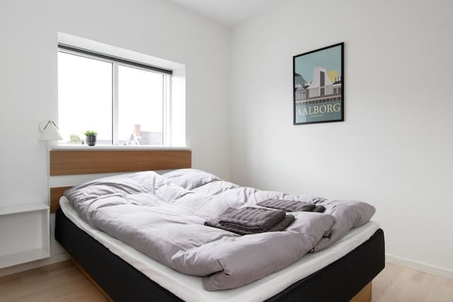 Condo, 2 Bedrooms