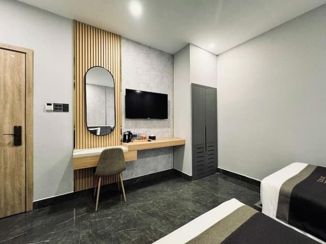 Deluxe Double or Twin Room