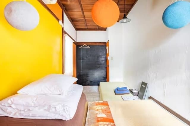 Standard Japanese Style Room with Shared Bathroom (Drips)