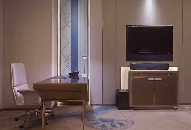 Executive Suite