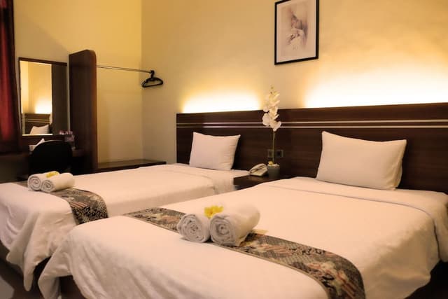 Executive Room
