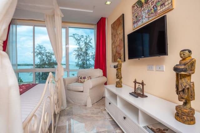 Oceanfront Premier Two-Bedroom Suite