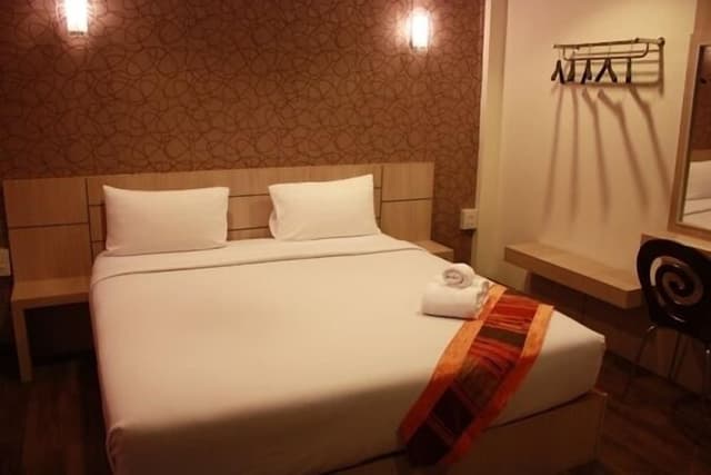 Superior Room, 1 King Bed