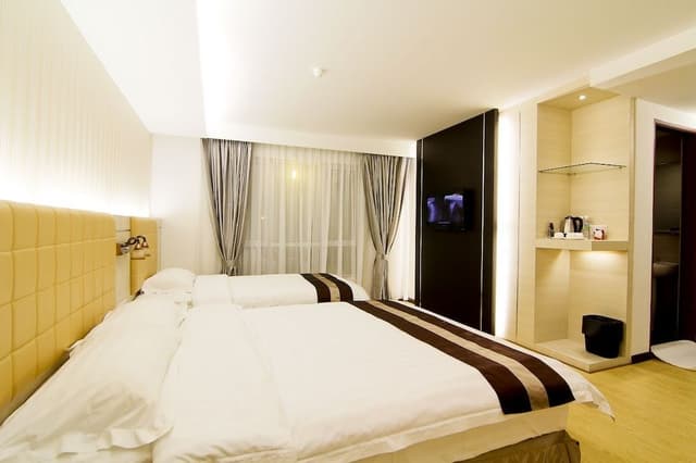 Deluxe Executive Room