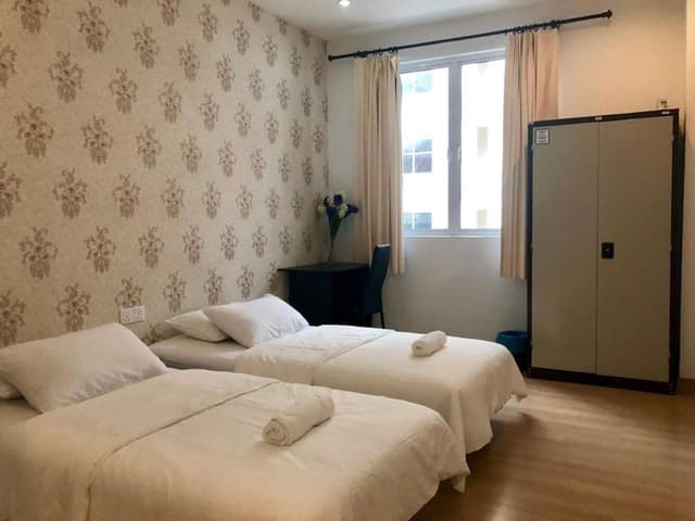 Twin Room, Shared Bathroom