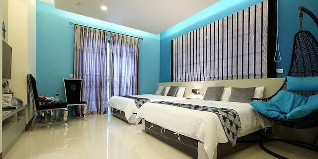 Standard Quadruple Room, Balcony (Melbourne)