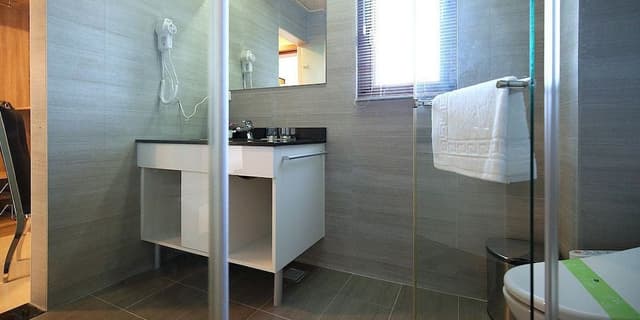 Standard Quadruple Room, Balcony (Melbourne)