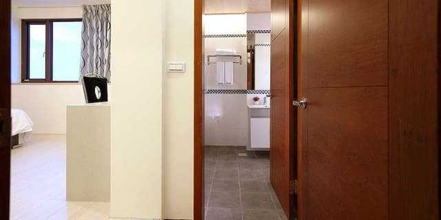Standard Double Room, City View (Golden Coast)